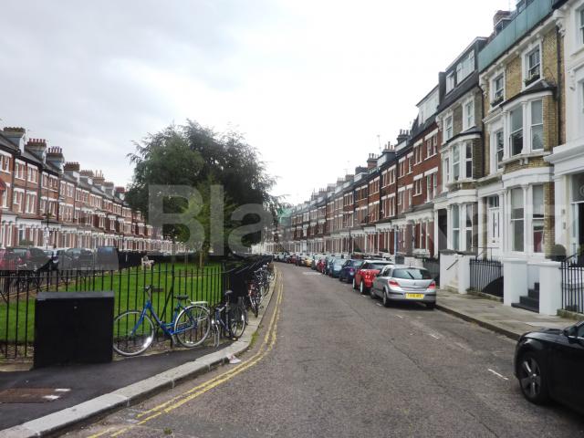 			CONTEMPORARY 1 BED NEAR PRIMROSE HILL, 1 Bedroom, 1 bath, 1 reception Flat			 Primrose Gardens , PRIMROSE HILL
